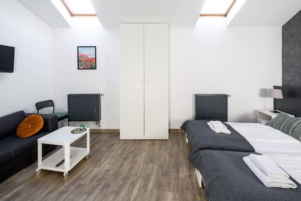 Modern Apartment In The Very Central Location 20 Krasków Eksteriør bilde